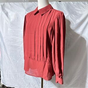 👉 Regina Porter Vintage Pleated Blouse Coral Button-Back Long Sleeve Women’s